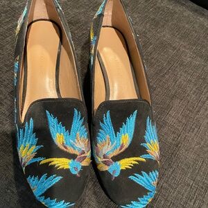 Banana Republic Embroidered Pumps Size 8
